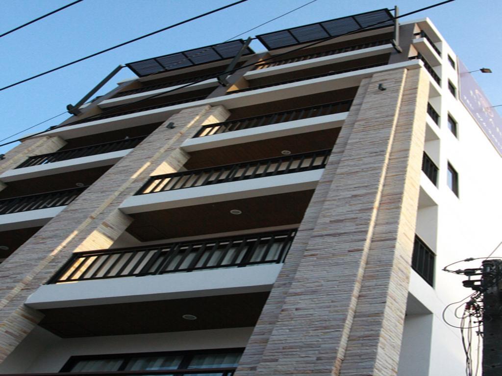 Hiran Residence Patong Esterno foto