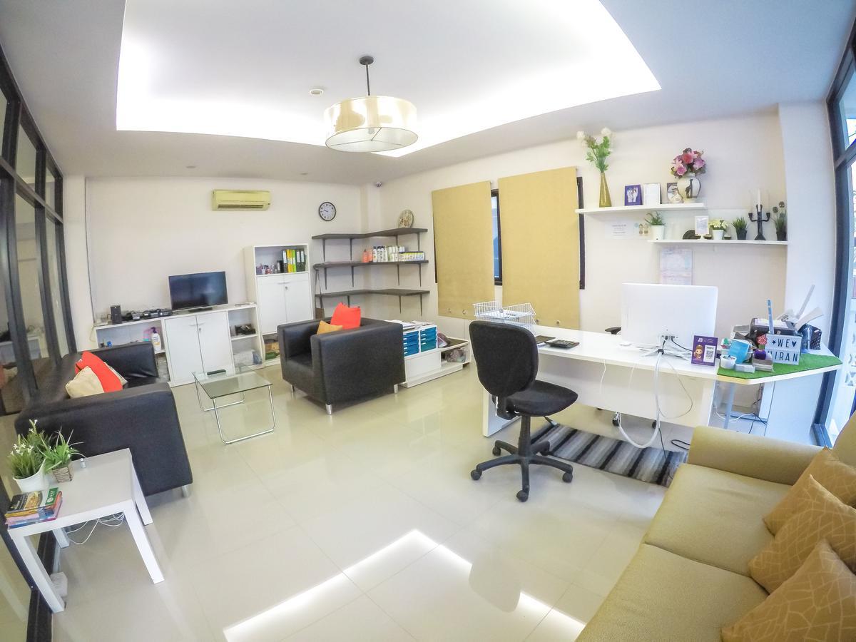 Hiran Residence Patong Esterno foto