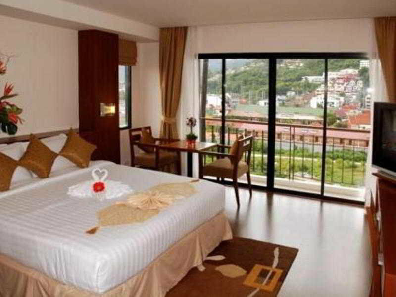 Hiran Residence Patong Esterno foto